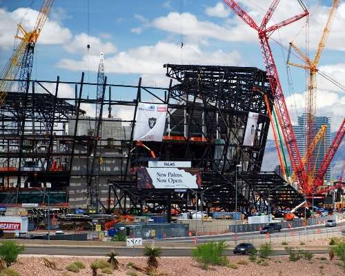 Raiders' Las Vegas stadium construction continues despite workers getting  coronavirus 